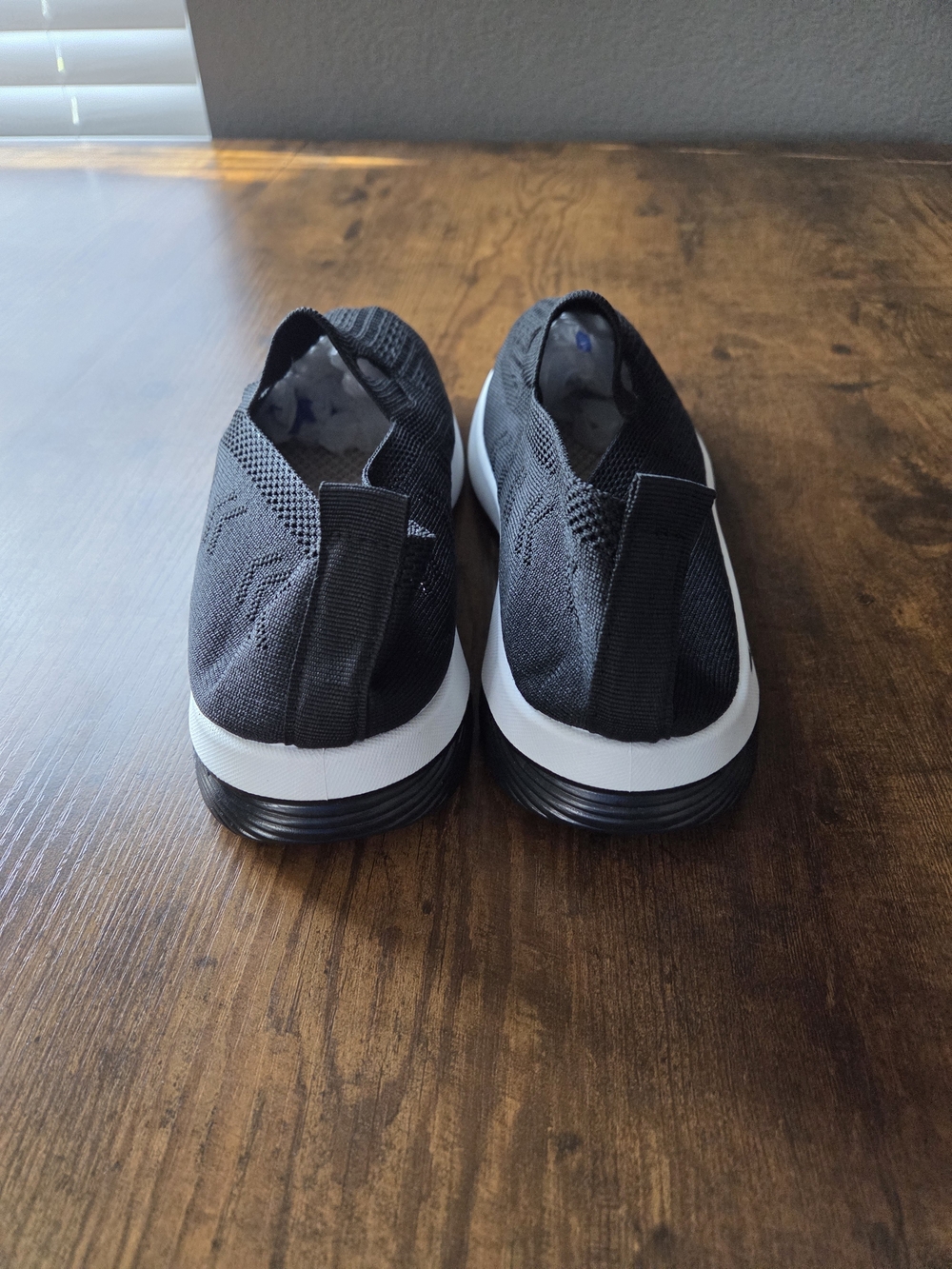 Womens Slip-On Knit Walking Shoes - Black UK Size 43 US 11.5 - Picture 4 of 6